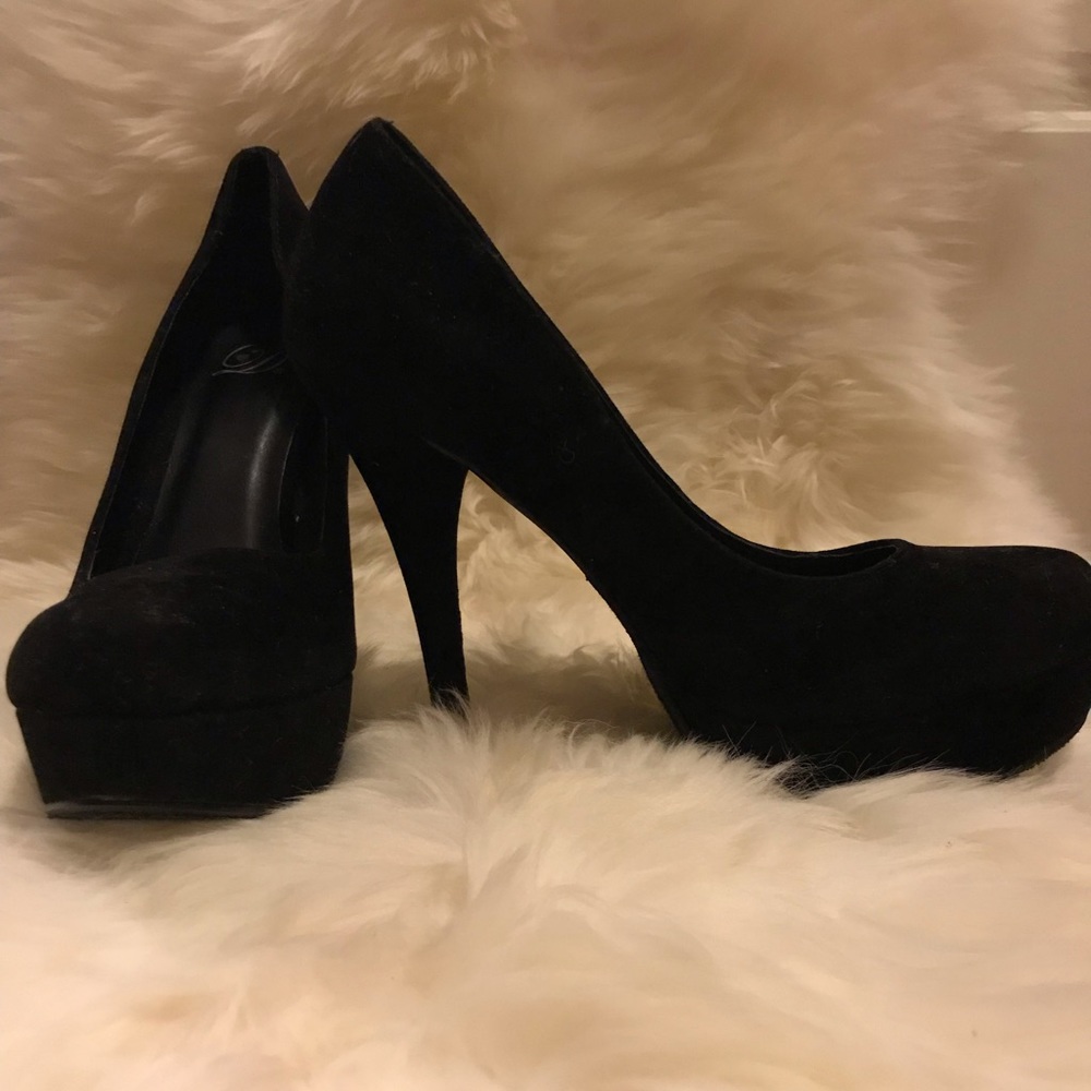black heels